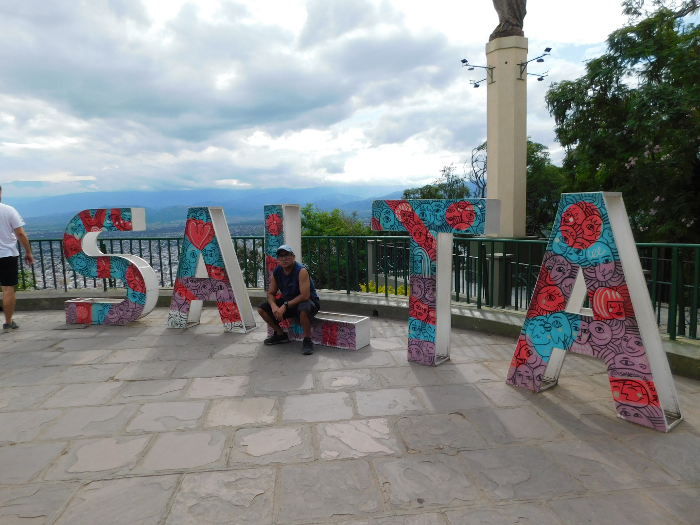 Cerro San Bernardo — Cartel SALTA